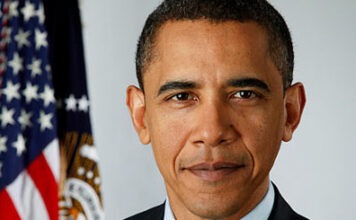 Президент США Барак Обама принял присягу