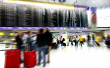 Кризис подталкивает немецких эмигрантов к возвращению на родину