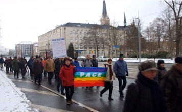 Видеокадр пользователя Hans-Jürgen Schaller, YouTube