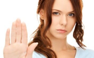 В Германии сексуальные домогательства в офисах являются обыденностью