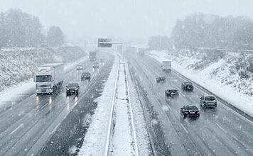 Циклон „Jürgen“ несёт снежный хаос