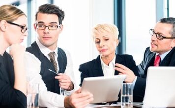 Одобрен закон о равенстве зарплат мужчин и женщин