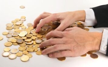 Наличные деньги исчезают: первый немецкий банк больше не продаёт клиентам монет