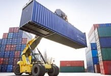 Сподвижник Меркель угрожает США торговой войной