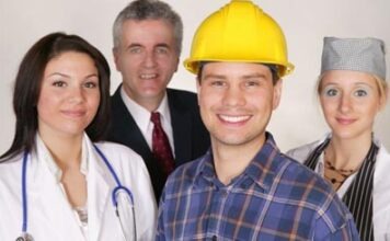 Количество вакансий на рынке труда выросло до рекордного максимума