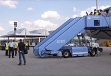 Депортация всё чаще останавливается в последнюю минуту