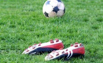 Из-за гитлеровского салюта на фото футбольный клуб Lok Leipzig уволил двух тренеров