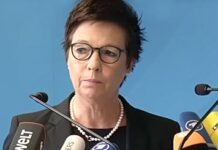 Зеехофер уволил руководителя Bamf