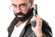 „Рейхсбюргеров“ лишают разрешений на ношение оружия