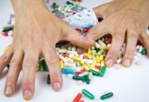 Семья из Эмсланда нелегально продавала сотни тысяч таблеток для повышения потенции