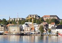 Корабль 1878 года затонул в гавани Фленсбурга