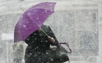 «Сумасшедший понедельник»: ураган усложнил проведение карнавала в Германии