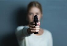 Все больше граждан Германии вооружаются