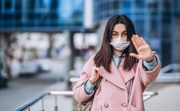 Каждый четвёртый прекратил поддерживать некоторые контакты из-за разницы во взглядах на коронавирус