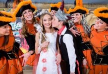 Фирма-производитель карнавальных орденов прогнозирует уменьшение количества заказов