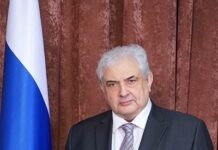 Поздравление Чрезвычайного и Полномочного Посла России в Германии С.Ю. Нечаева проживающим в ФРГ российским соотечественникам по случаю Нового 2021 года и праздника Рождества