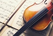 В одном из гессенских центров вакцинации звучит музыка Иоганна Штрауса