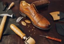 Сапожники в Баден-Вюртемберге изготовили обувь 240 размера