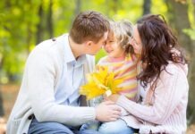 Большинство молодых людей хотят жить в классическом браке со свидетельством и детьми