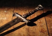 Найденный несколько десятилетий назад 3000-летний меч занял место в боннском музее