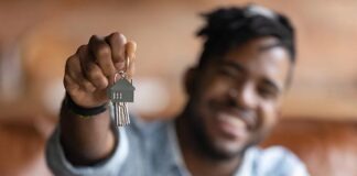 Исследование DeZIM: иностранцы сталкиваются с дискриминацией на рынке аренды жилья