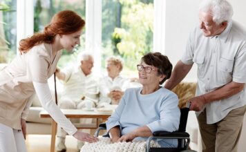 Почему русскоязычным семьям важно выбирать Pflegedienst, который понимает культуру и язык