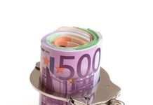 Миллион евро из бюджета: цена преступлений одной семьи