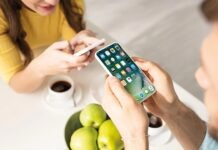 Делает ли нас отказ от соцсетей счастливее?