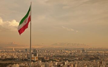 Слухи вокруг Моджтабы Хаменеи усиливают напряжение: в центре обсуждения — не только власть, но и личная жизнь