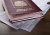 ЕС ужесточает правила для россиян: старые паспорта под запретом