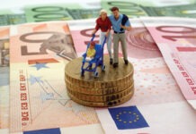 Kindergeld за рубежом достиг рекорда: 528 миллионов евро ушли на иностранные счета