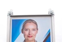 AfD объявила себя новой «народной партией» Германии