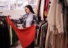 В Евросоюзе запретили уничтожать непроданную одежду и обувь