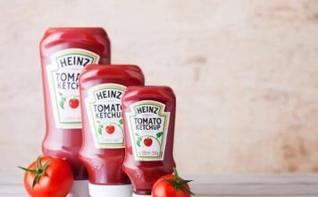 AfD вступилась за христиан из-за надписей на бутылках Heinz