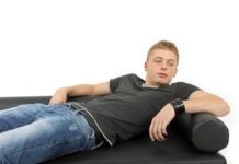 Каждый десятый молодой человек в Германии не учится и не работает