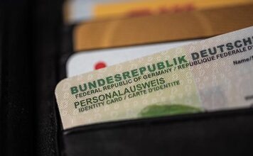 МВД рассматривает выпуск Personalausweis без домашнего адреса