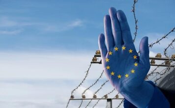 Испания проверяет мигрантов после массового прорыва в Сеуту