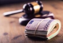 Сын умершего пенсионера должен вернуть около 70 тысяч евро
