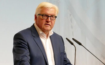 Кризис коалиции в Германии: Штайнмайер вмешался в спор CDU/CSU и SPD
