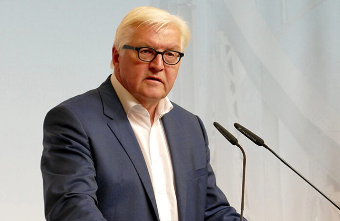 Federal Foreign Minister Dr Frank-Walter Steinmeier holds a pres
