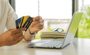 Куда исчезают деньги: расходы, которые незаметно опустошают счёт